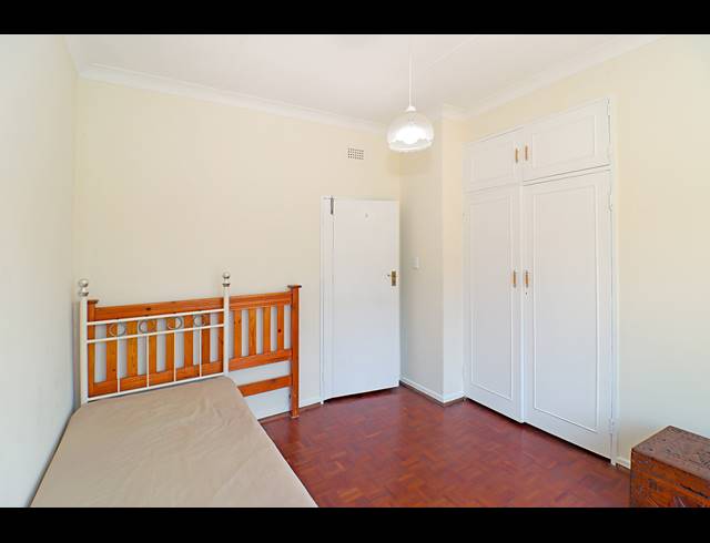 4 BEDROOM FREEHOLD FOR SALE IN GLENHAZEL